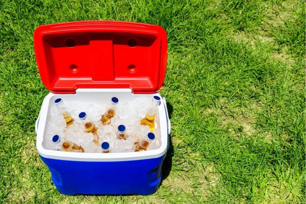 How to Pack a Cooler Strategically With Beer and Food